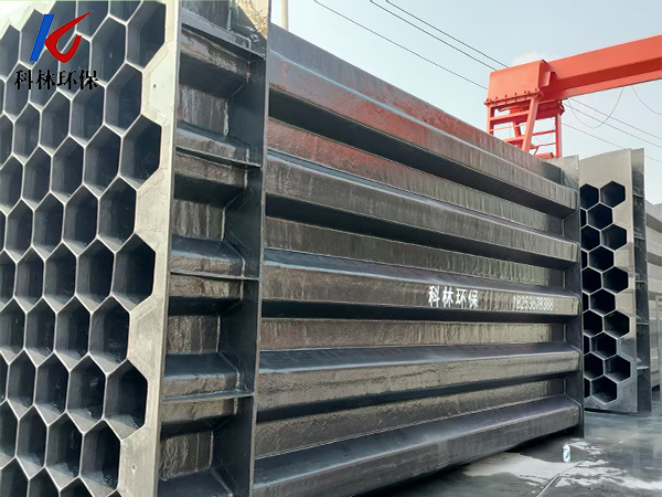 溫度變化對玻璃鋼陽極管的工作效率有哪些影響?